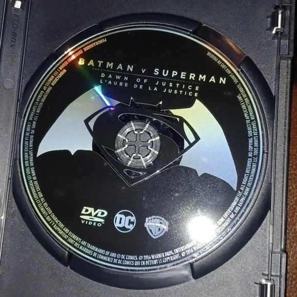 Batman v Superman Dawn of Justice Movie - Picture 3 of 4